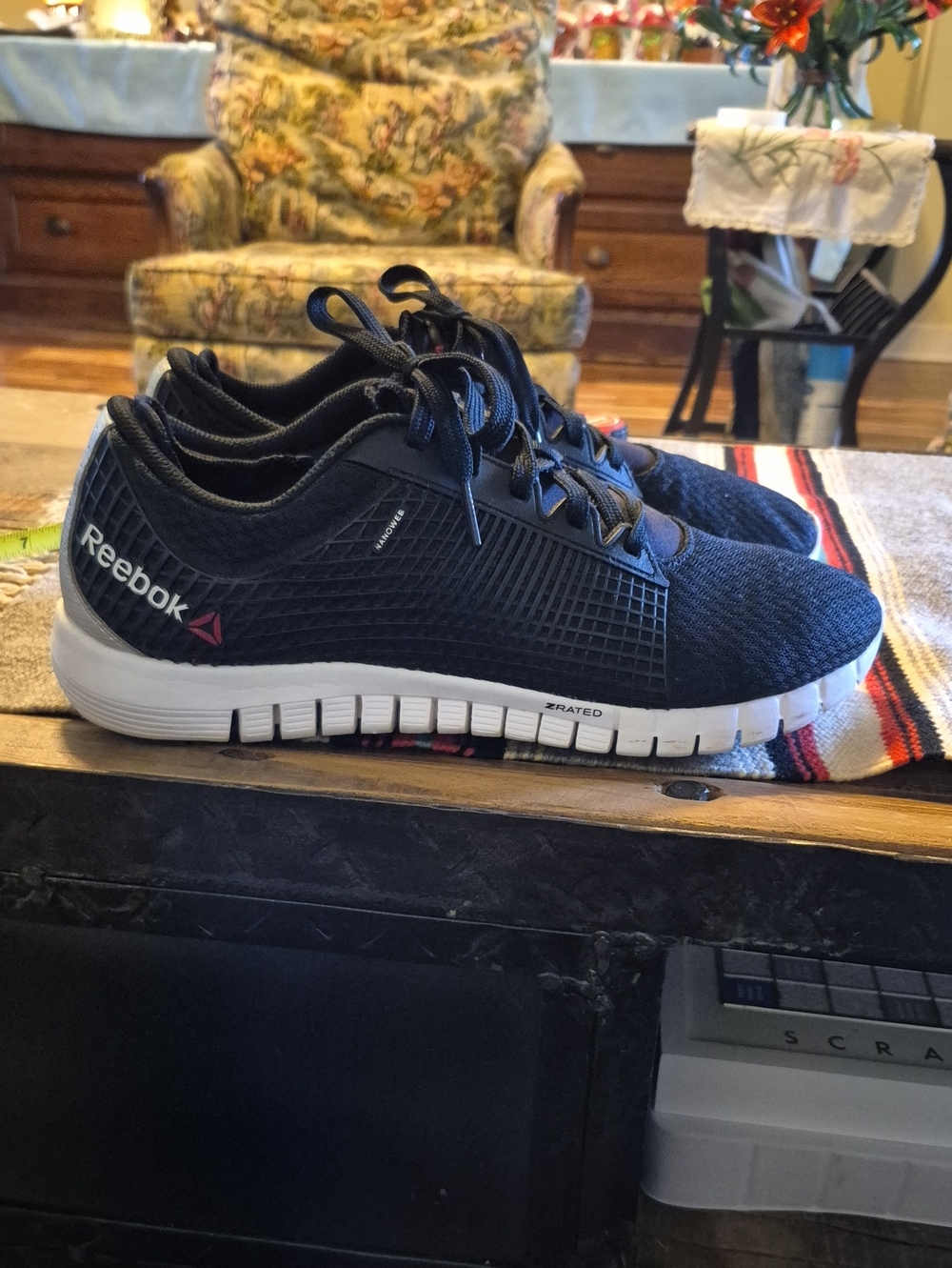 Reebok ZRated Running Shoes, Sz.11.5. VGC. BlackWhite. (#1691S)